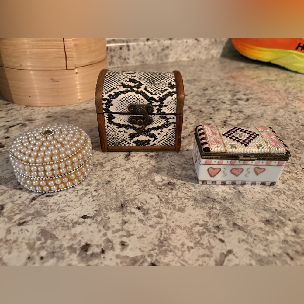 3 cute small trinket boxes